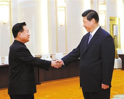5月24日，中共中央总书记、国家主席习近平在北京人民大会堂会见朝鲜劳动党第一书记金正恩特使、朝鲜劳动党中央政治局常委崔龙海。新华社发
