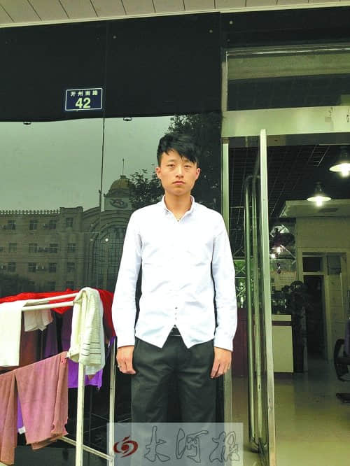 小伙身份证被盗5年2次被捕 警方误抓案底却难消