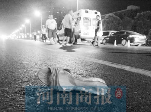 郑州一女子翻护栏被撞身亡 数十米外是地下通道