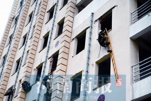 河南全省消防大比武 比赛抽签定官大官小都得上