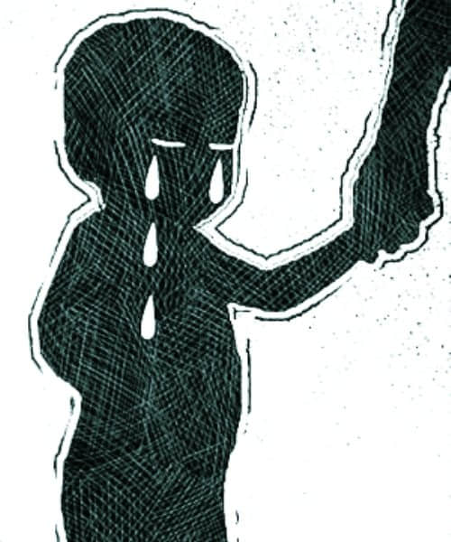 男子为筹赌资拐走四岁童 瞒家人称是收养的孤儿
