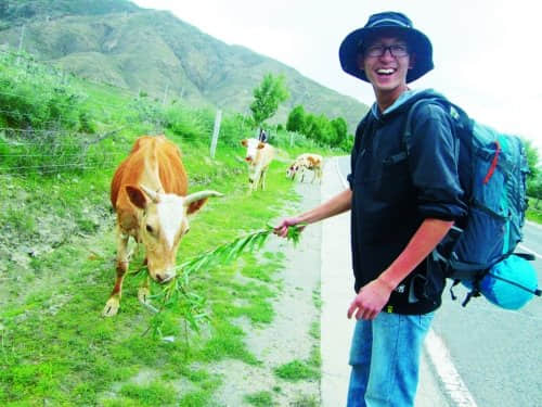 90后大学生500元“穷游”西藏 到家还剩几十元